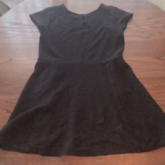 Children’s dress - Picture 2 of 2